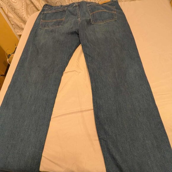 L.L. Bean's Mens 42x 34 Standard Fit 5 Pocket Dark Wash Denim Jeans - Picture 10 of 14